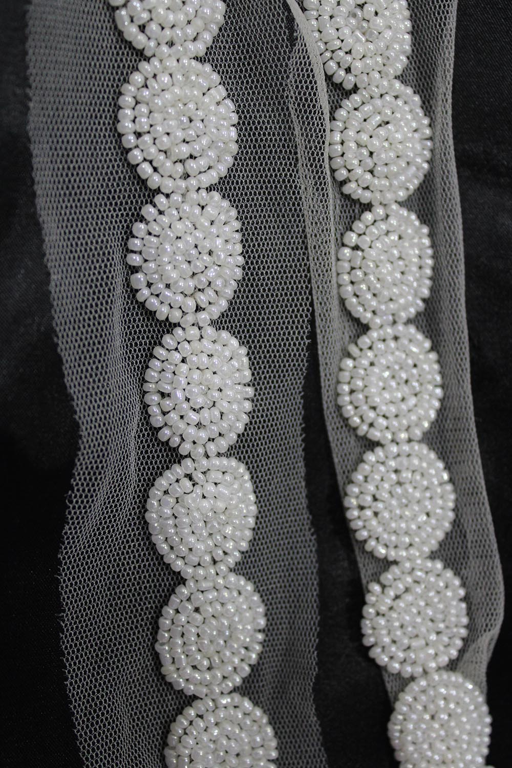 White Pearl And Transparent Crystal Beads Work Lace Trim at Rs