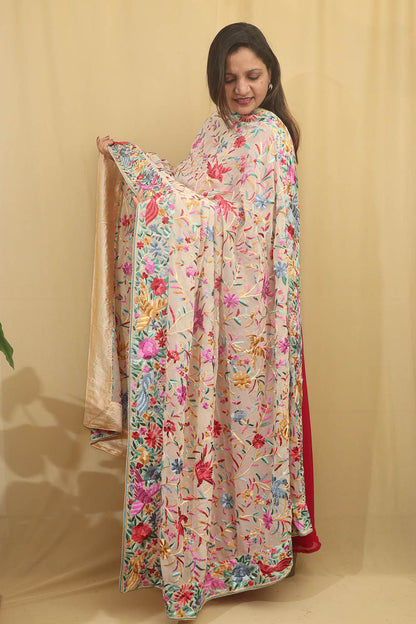 Exquisite Pastel Parsi Georgette Dupatta with Hand Embroidery - Luxurion World