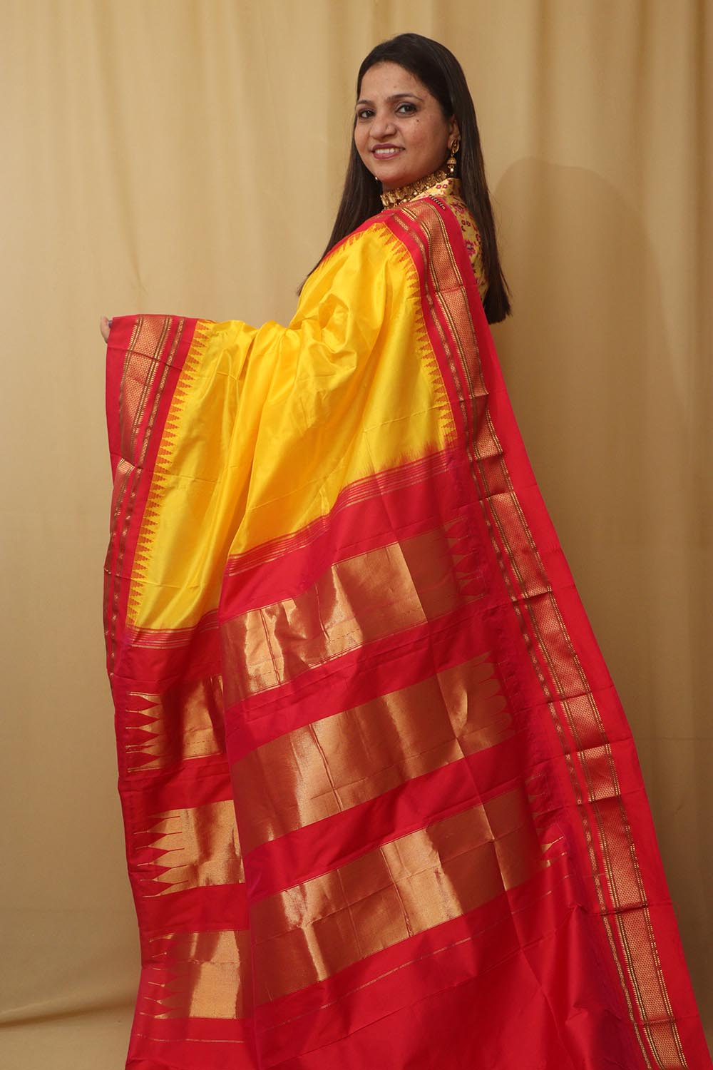 Radiant Yellow Ilkal Pure Silk Saree - Luxurion World