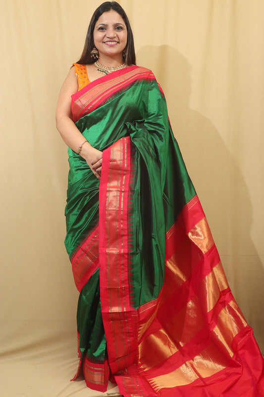 Exquisite Green Ilkal Pure Silk Saree - Timeless Elegance - Luxurion World