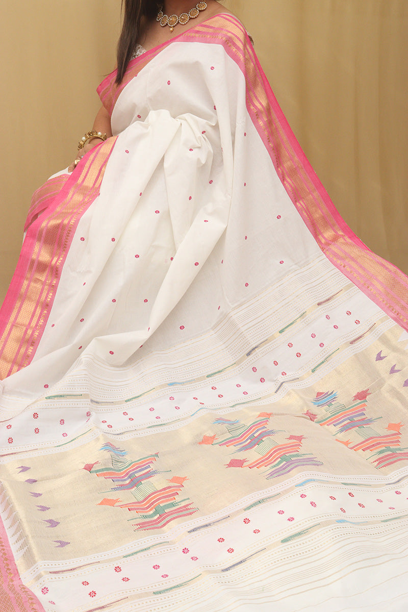 Buy Bong ButiQ Woven Handloom Cotton Linen White Sarees Online @ Best Price  In India | Flipkart.com