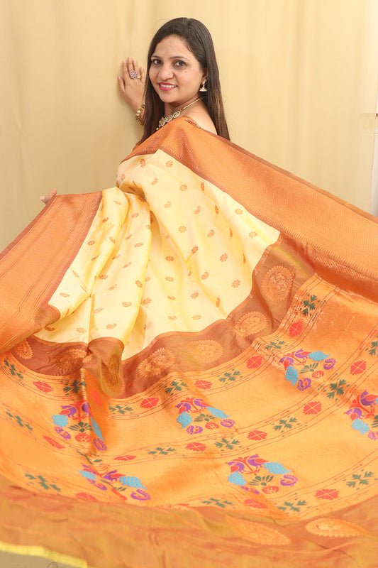 Exquisite Cream Paithani Silk Maharani Saree - Luxurion World