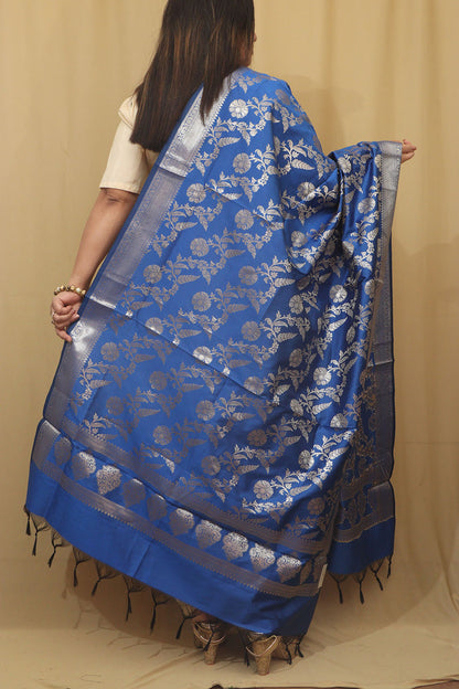 Elegant Blue Banarasi Silk Dupatta - Luxurion World