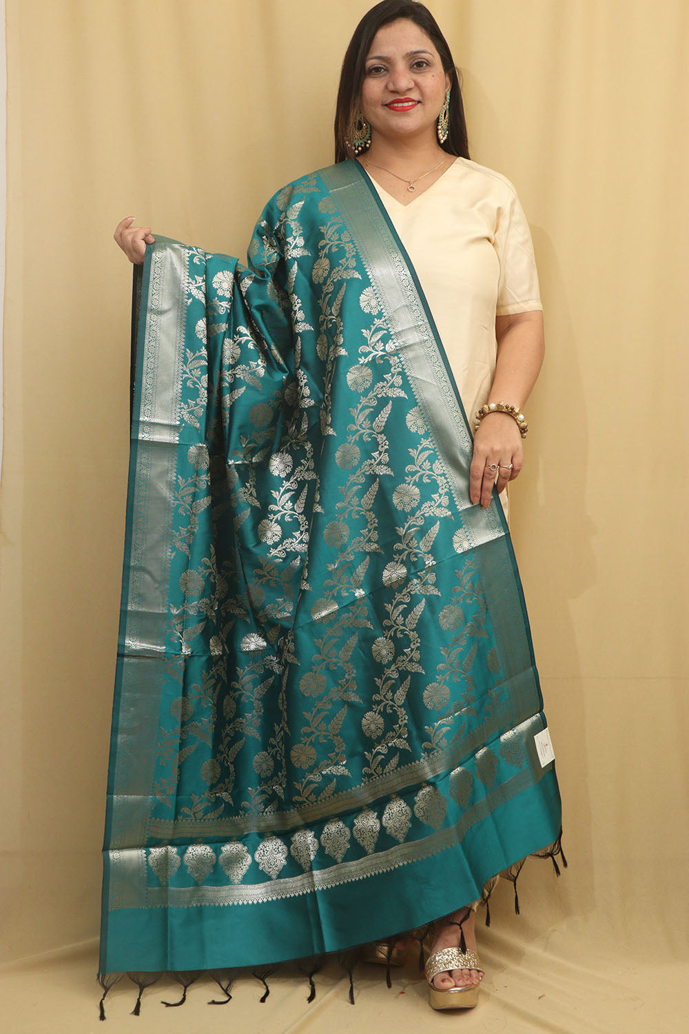 Stunning Greenish Blue Banarasi Silk Dupatta - Luxurion World