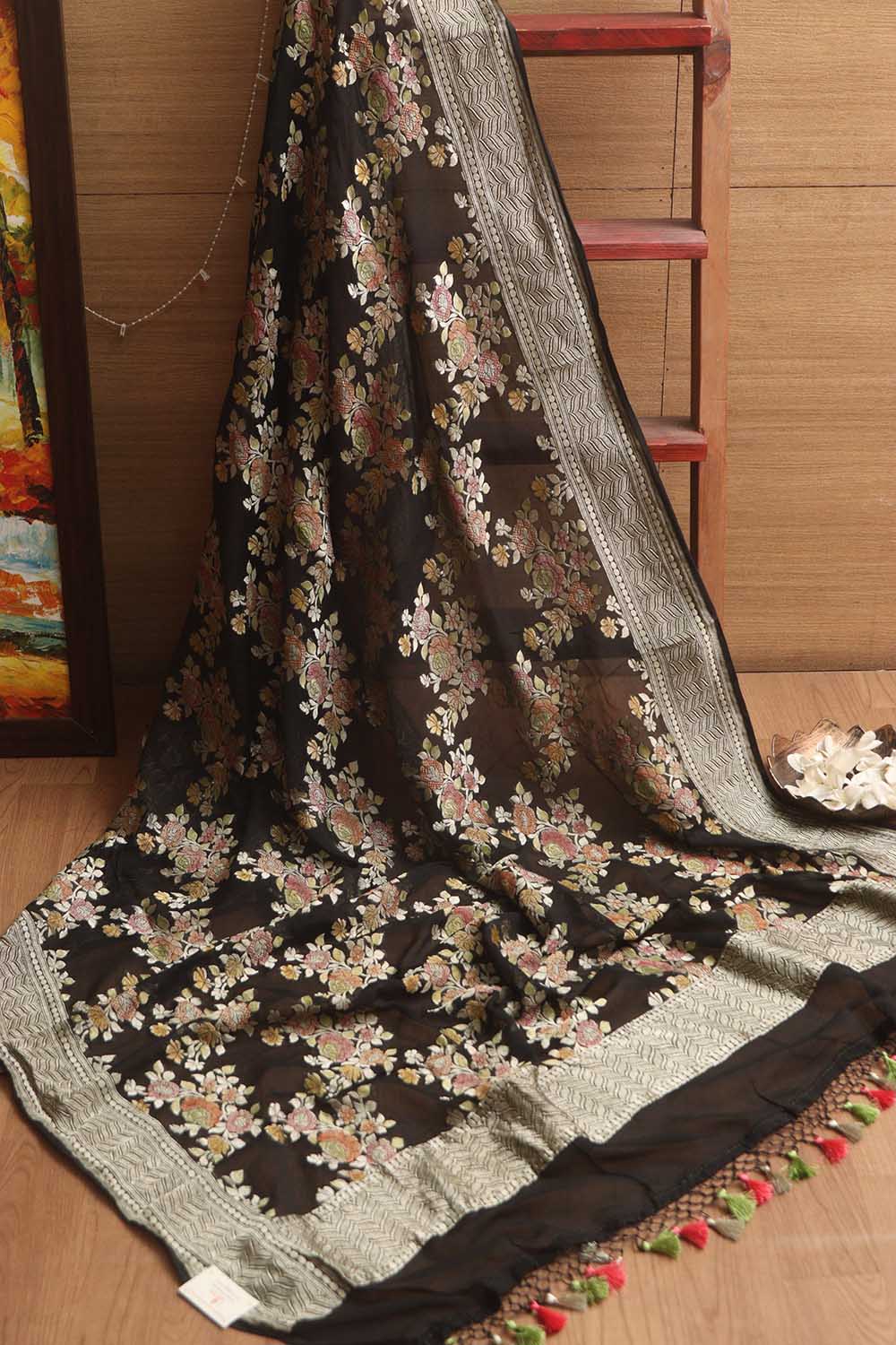 Black Handloom Banarasi Brush Dye Pure Georgette Dupatta - Luxurion World