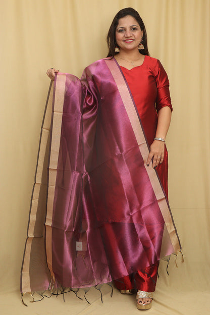 Pretty in Pink: Banarasi Tissue Dupatta - Luxurion World