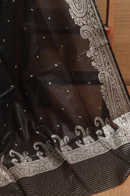 Elegant Black Banarasi Organza Silk Dupatta - Luxurion World