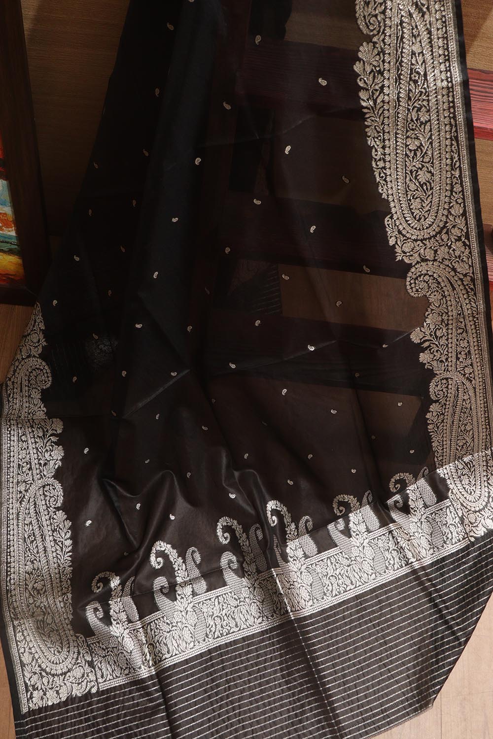 Elegant Black Banarasi Organza Silk Dupatta - Luxurion World