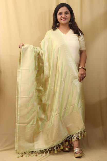 Green Banarasi Silk Dupatta - Luxurion World