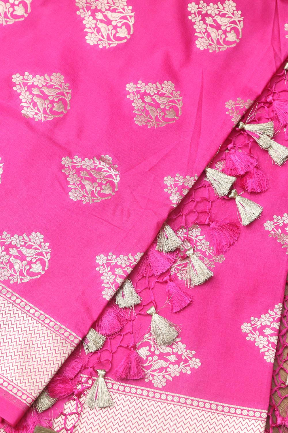 Stunning Pink Banarasi Silk Dupatta - Luxurion World