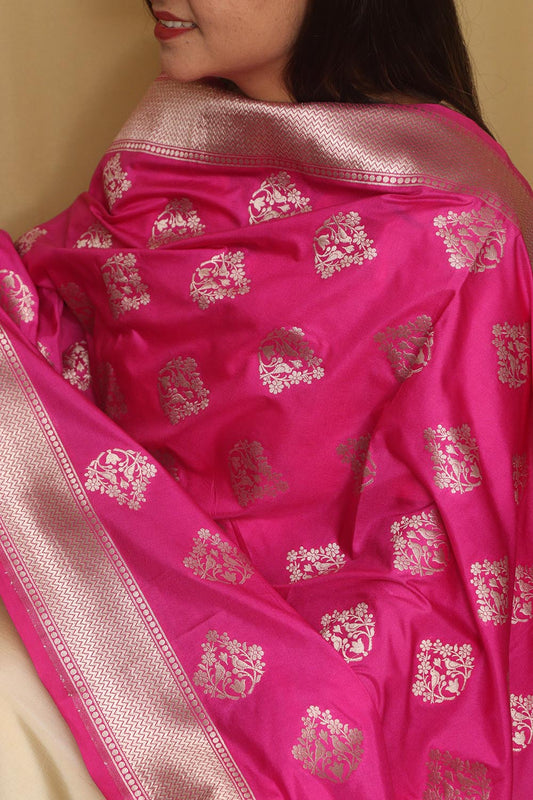 Stunning Pink Banarasi Silk Dupatta - Luxurion World