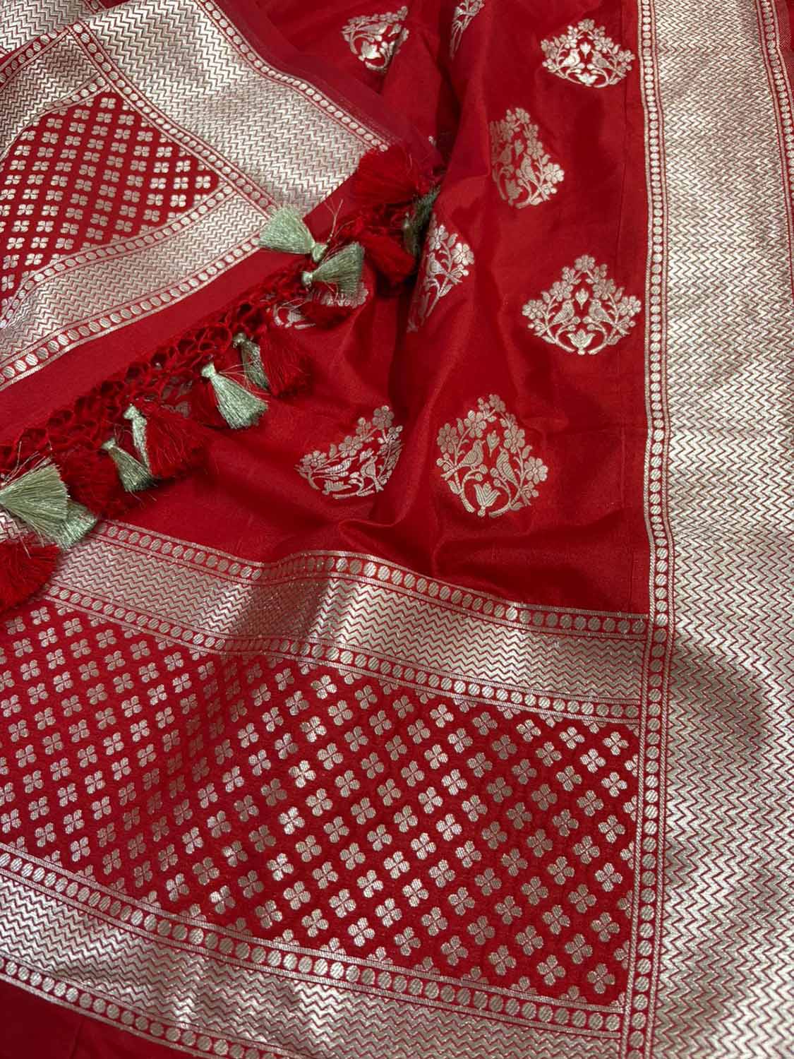 Stunning Red Banarasi Silk Dupatta - Luxurion World