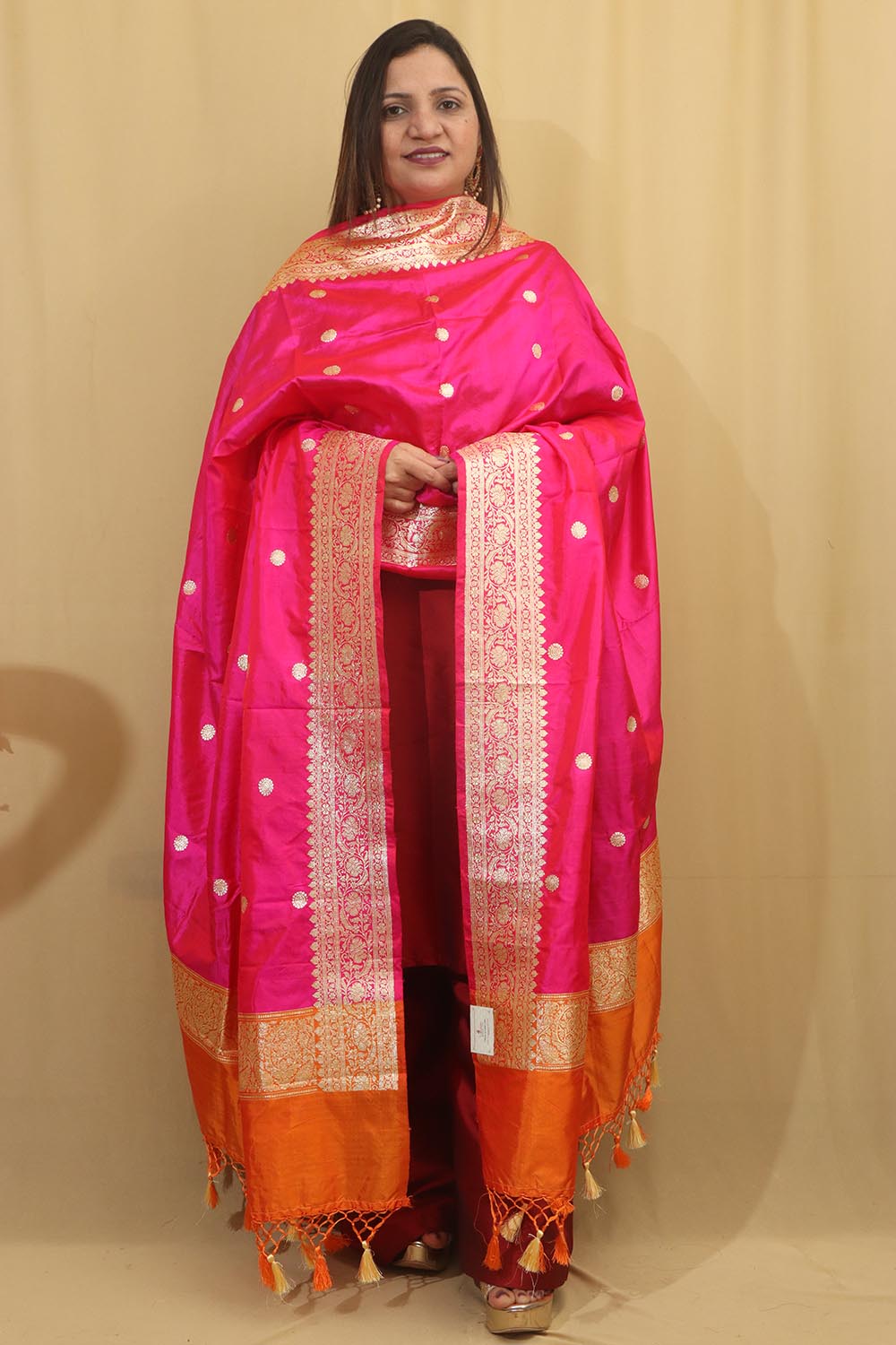 Vibrant Pink & Orange Handloom Banarasi Pure Katan Silk Dupatta - Luxurion World