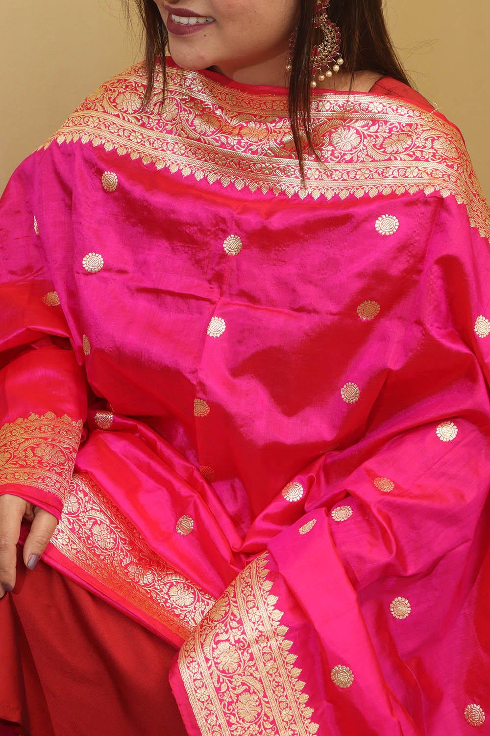 Vibrant Pink & Orange Handloom Banarasi Pure Katan Silk Dupatta - Luxurion World