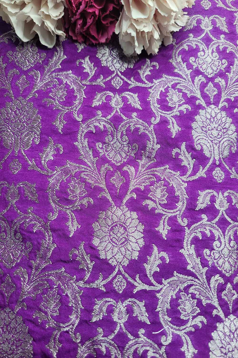 Exquisite Purple Banarasi Silk Fabric - Luxurious Elegance ( 1 Mtr ) - Luxurion World