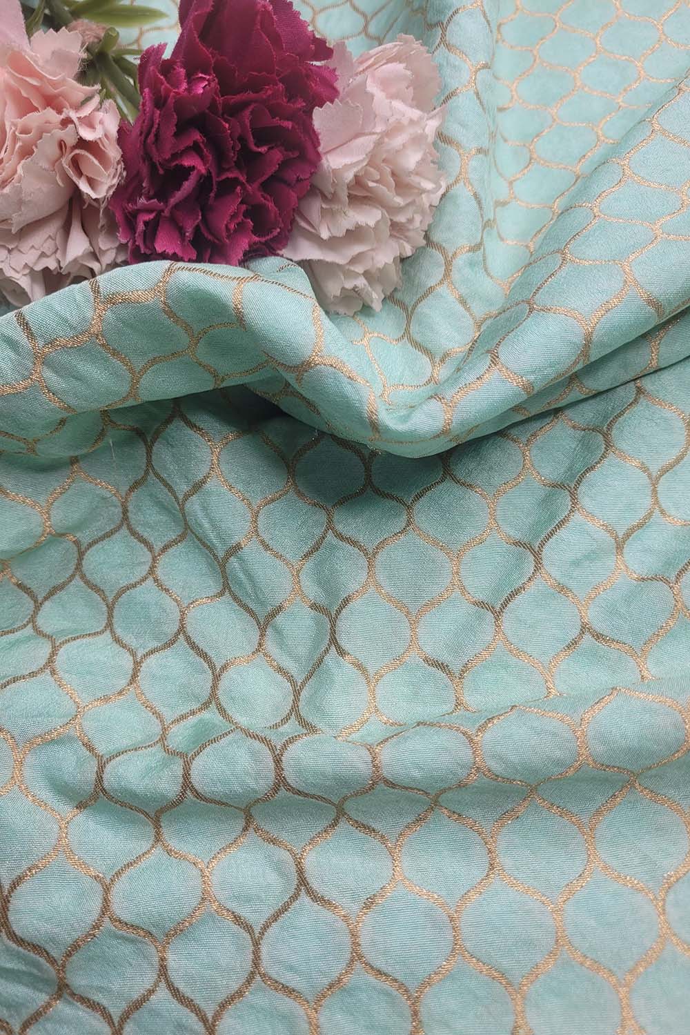 Green Banarasi Silk Fabric: Luxurious and Elegant ( 1 Mtr ) - Luxurion World