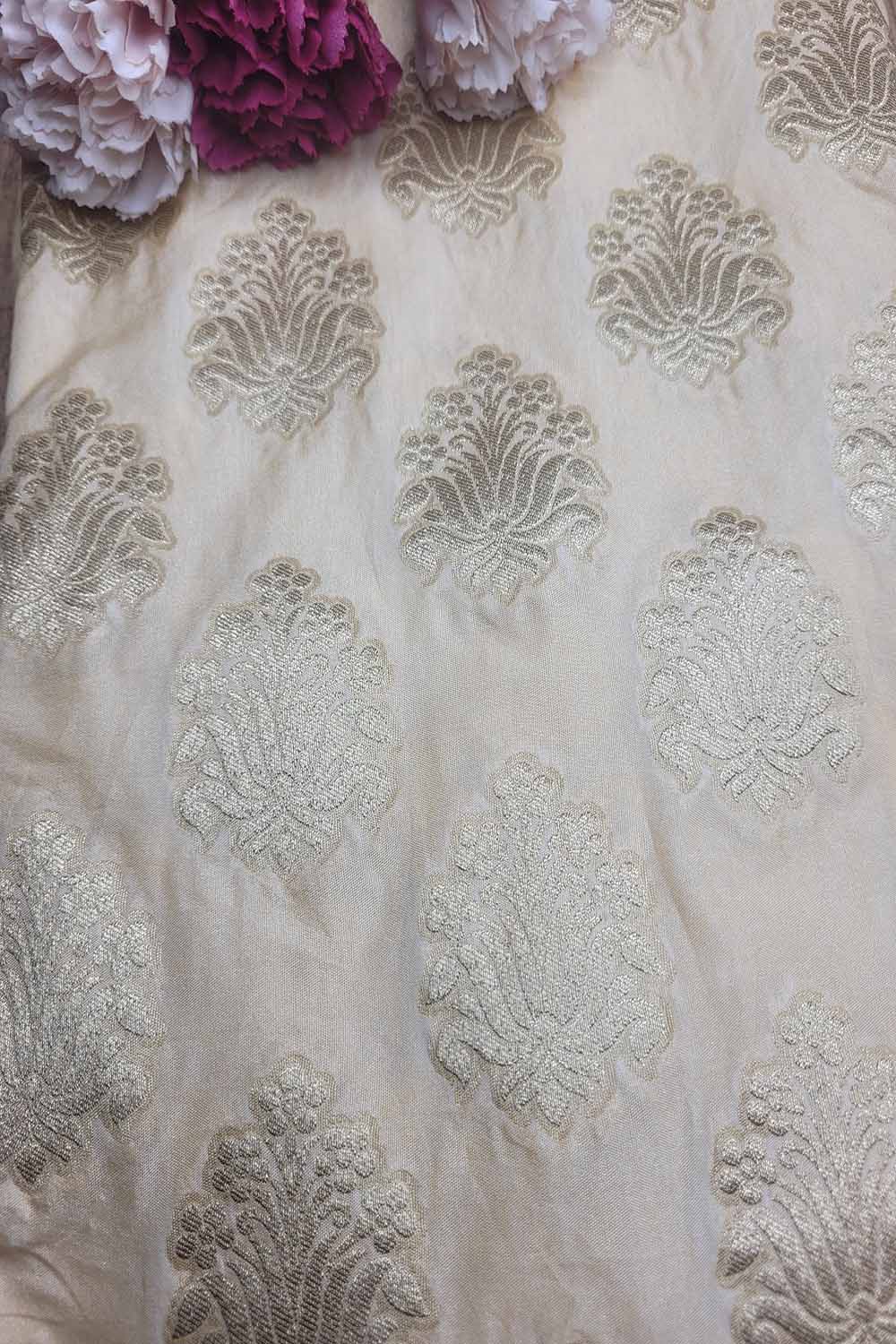 Elegant Cream Banarasi Silk Fabric  ( 1 Mtr ) - Luxurion World