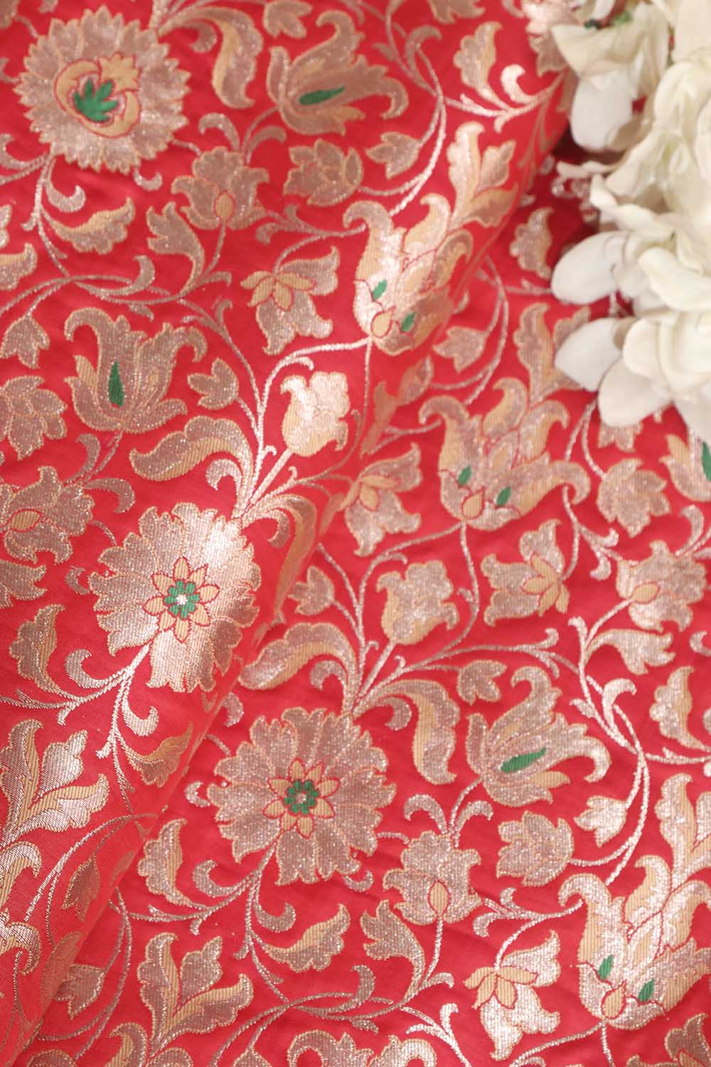 Red Banarasi KimKhwab Silk Fabric ( 1 Mtr ) - Luxurion World