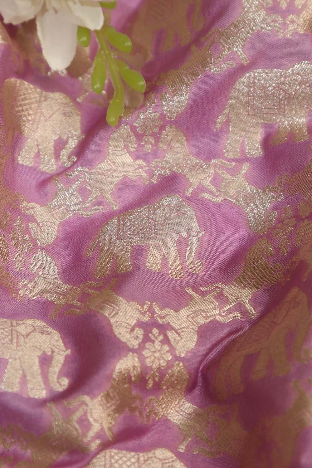 Exquisite Purple Banarasi Silk Fabric ( 1 Mtr ) - Luxurion World