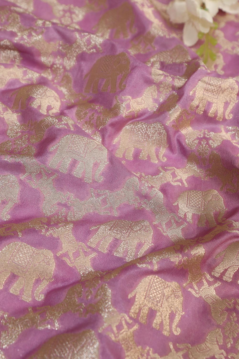 Exquisite Purple Banarasi Silk Fabric ( 1 Mtr ) - Luxurion World