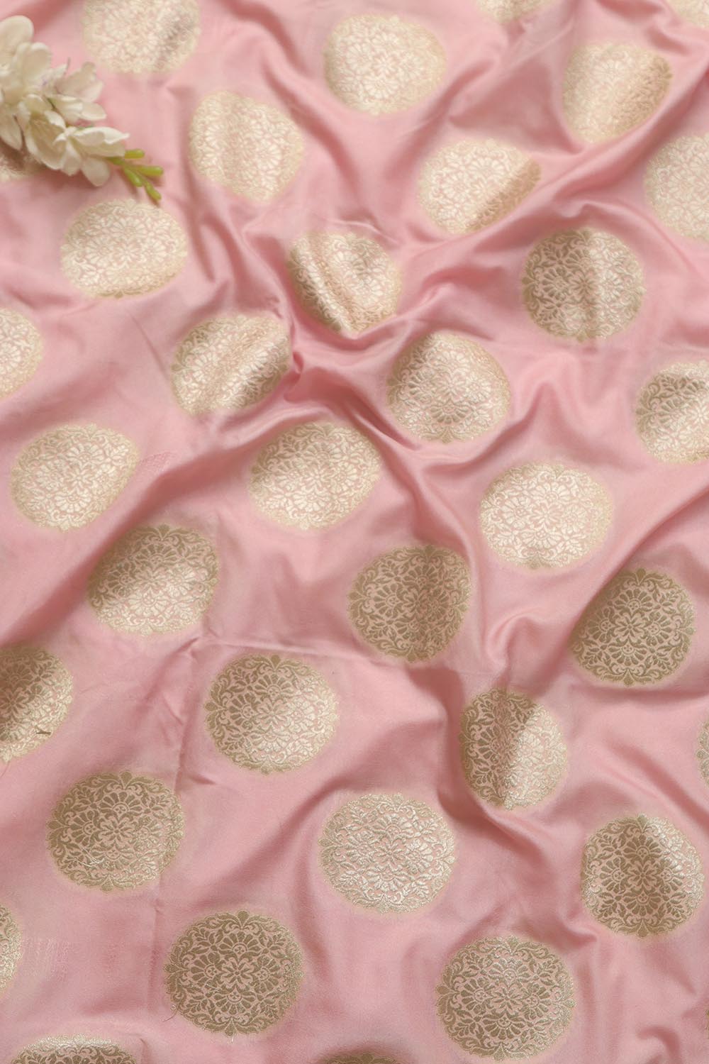 Beautiful Pink Banarasi Silk Fabric ( 1 Mtr ) - Luxurion World