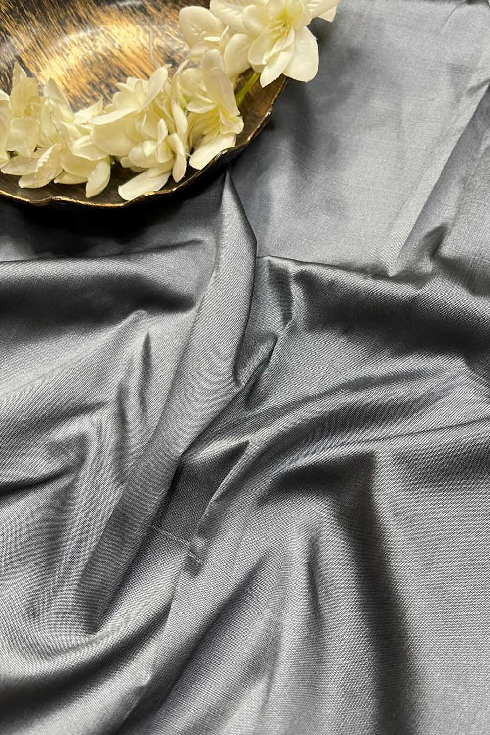 Grey Plain Silk Fabric ( 1 Mtr ) - Luxurion World