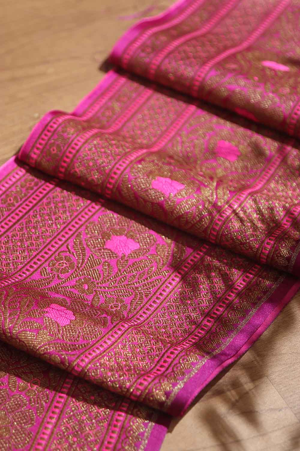 Stunning Purple Banarasi Silk Lace ( 1 Mtr ) - Luxurion World