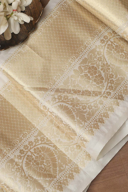 Luxurious Dyeable Banarasi Silk Lace ( 1 Mtr ) - Luxurion World