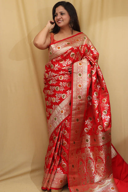 Stunning Red Banarasi Silk Saree - Perfect for Any Occasion - Luxurion World