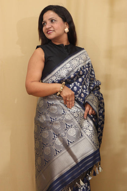 Timeless Beauty: Elegant Blue Banarasi Silk Saree - Luxurion World