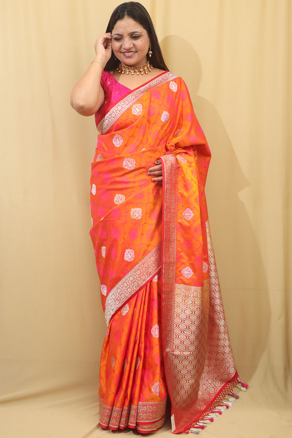 Timeless Beauty: Elegant Orange & Pink Banarasi Silk Saree - Luxurion World