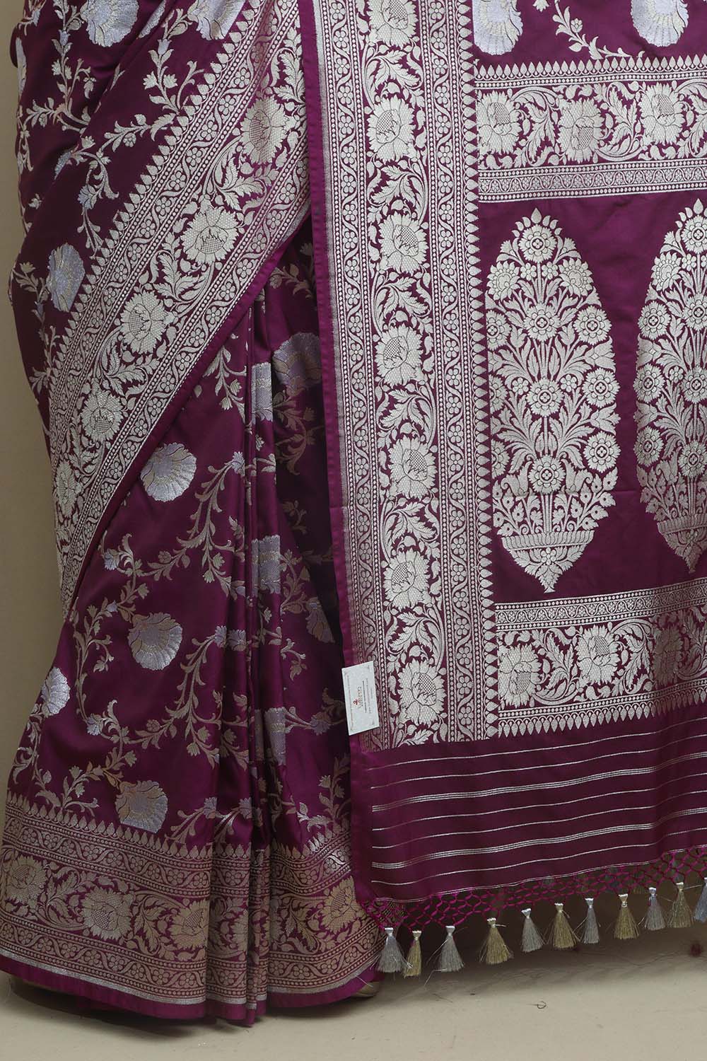 Regal Purple Banarasi Silk Saree - Timeless Elegance - Luxurion World