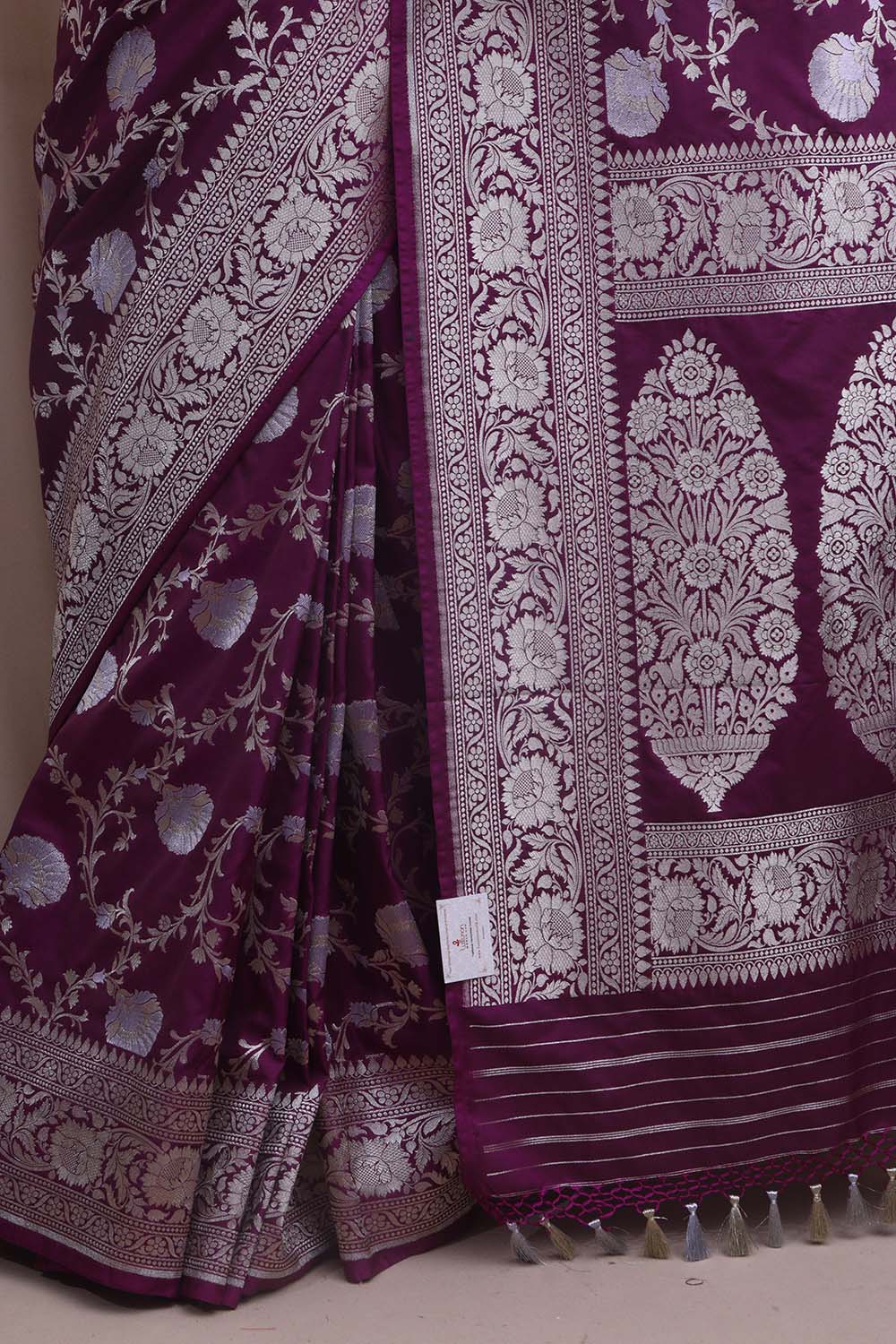 Regal Purple Banarasi Silk Saree - Timeless Elegance - Luxurion World