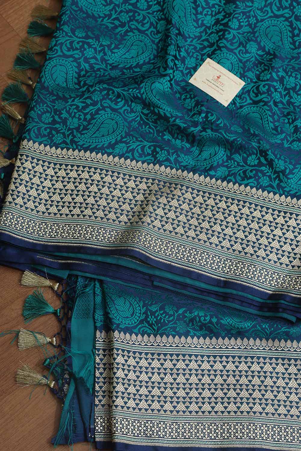 Royal Blue Banarasi Silk Saree - Elegant and Timeless - Luxurion World