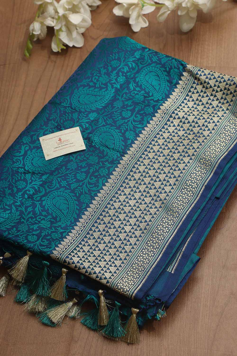 Royal Blue Banarasi Silk Saree - Elegant and Timeless - Luxurion World