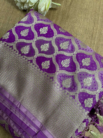 Elegant Purple Banarasi Silk Saree - Perfect for Any Occasion - Luxurion World