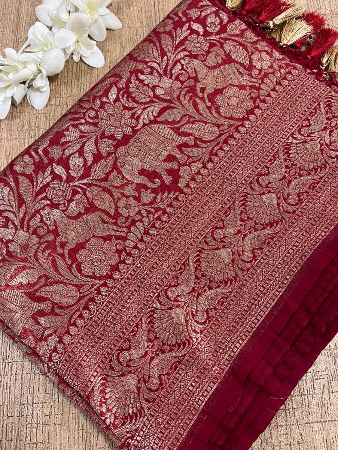 Stunning Red Banarasi Silk Shikargah Saree - Elegant and Timeless - Luxurion World