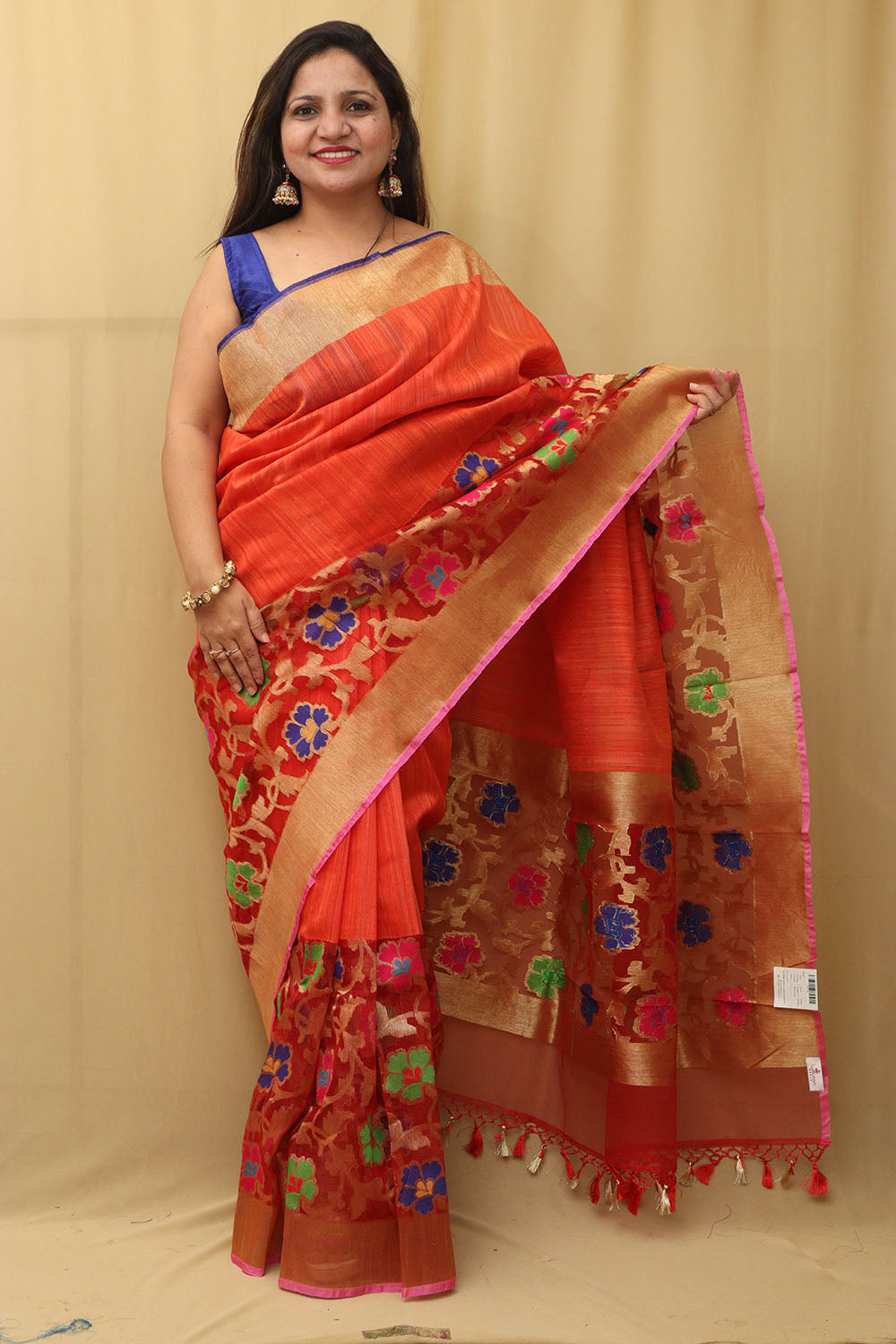 Buy Pink Sarees for Women by TRENDMALLS Online | Ajio.com