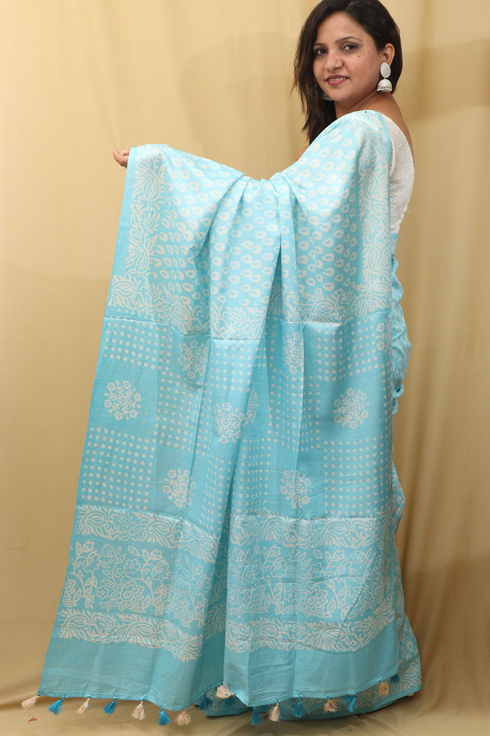 Exquisite Blue Bhagalpur Silk Saree - Elegant and Timeless - Luxurion World