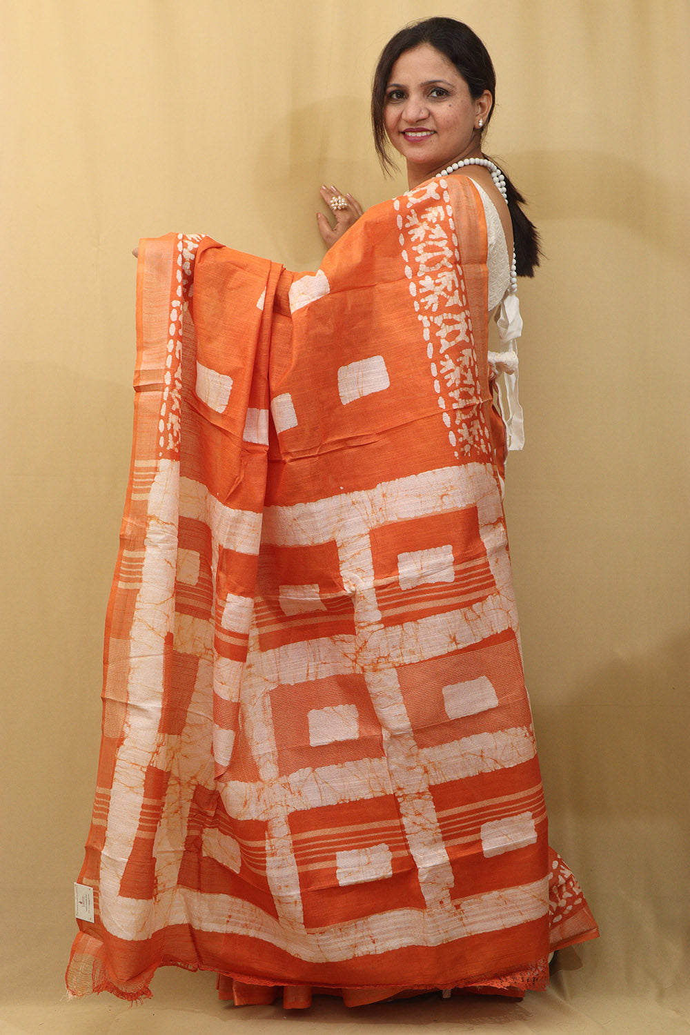 Elegant Bhagalpur Linen Saree in Orange - Luxurion World