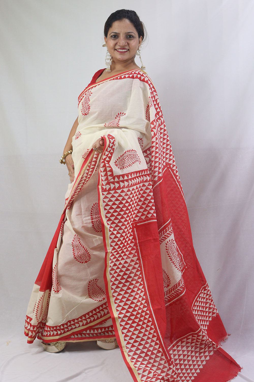 Banarasi Cotton Silk Saree with Satin Contrast Border-White & Red –  Banarasikargha