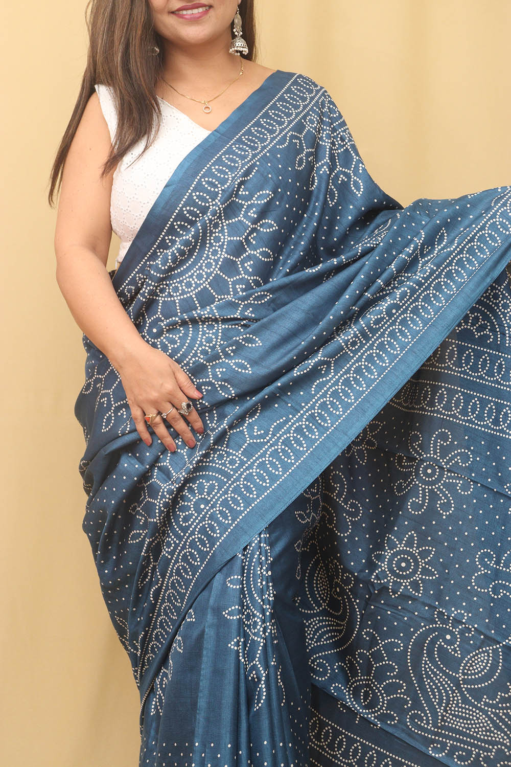 Women Plain Weave Chiffon Abstract Printed Saree with Blouse Piece – Mirchi  Fashion