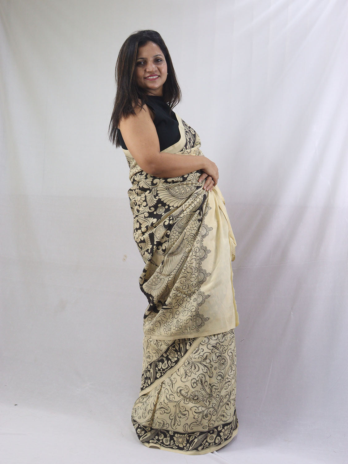 Buy Brown Silk Kalamkari Saree With Digital Print Contrast Pallu And  Unstitched Blouse