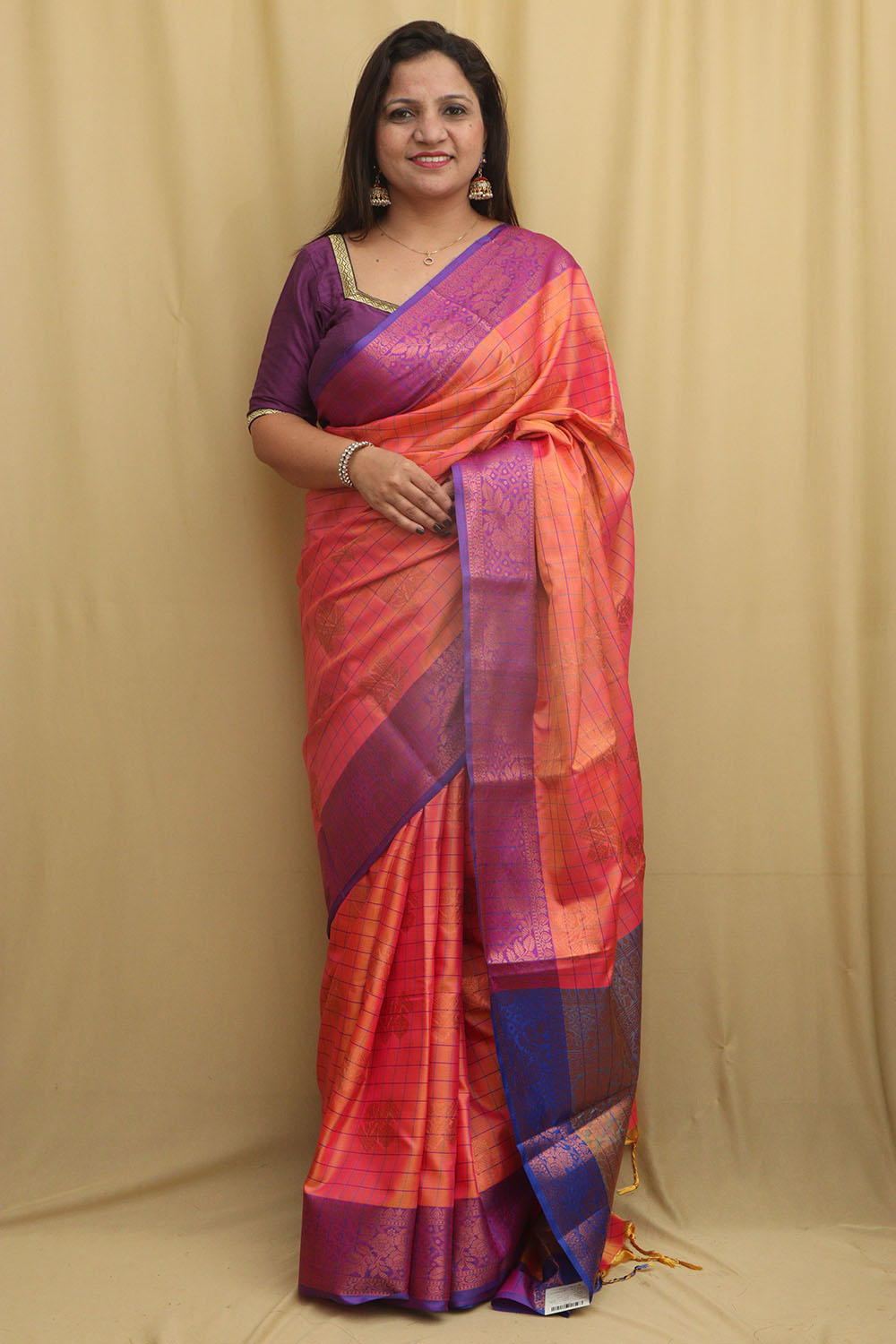 Pink Shot Kanjeevaram Silk Checks Saree - Elegant and Timeless - Luxurion World