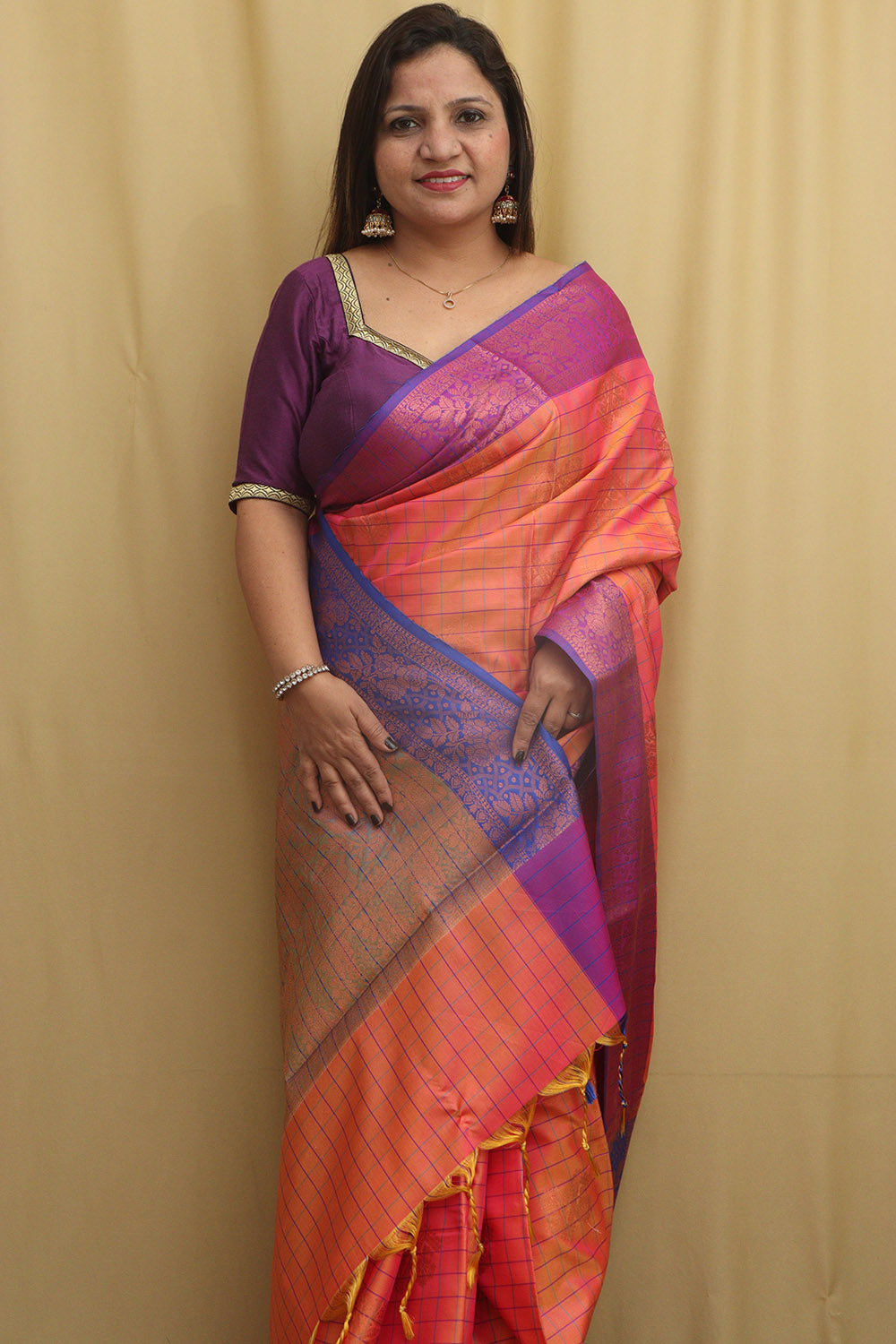 Pink Shot Kanjeevaram Silk Checks Saree - Elegant and Timeless - Luxurion World