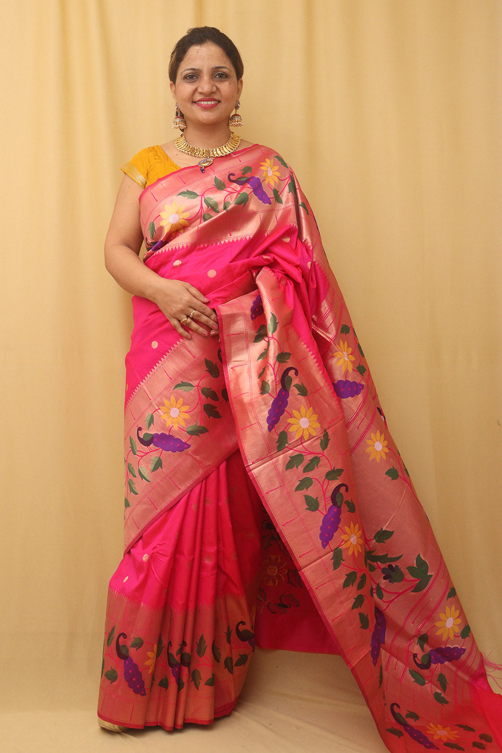 Buy the elegant Rice White Woven Paithani Saree- Karagiri