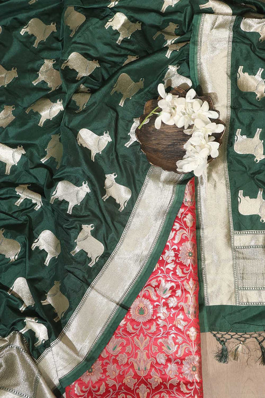 Red Banarasi KimKhwab Silk Suit With Green Banarasi Silk Cow Design Dupatta - Luxurion World