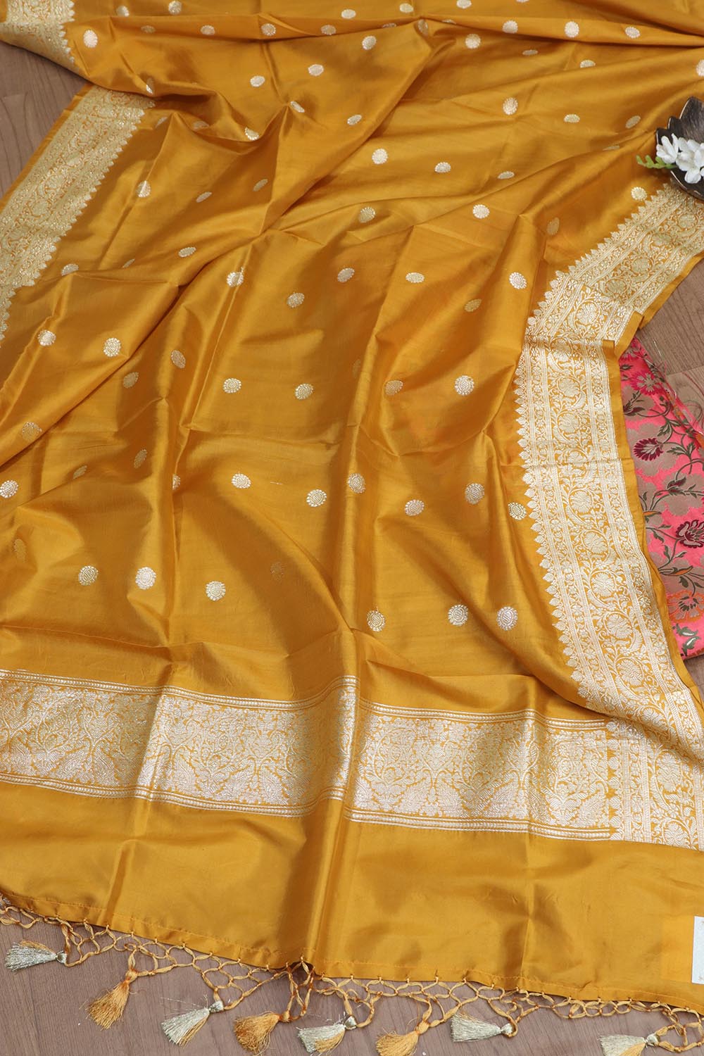 Stunning Pink Banarasi KimKhwab Silk Meenakari Suit With Banarasi Pure Katan Silk Dupatta - Luxurion World