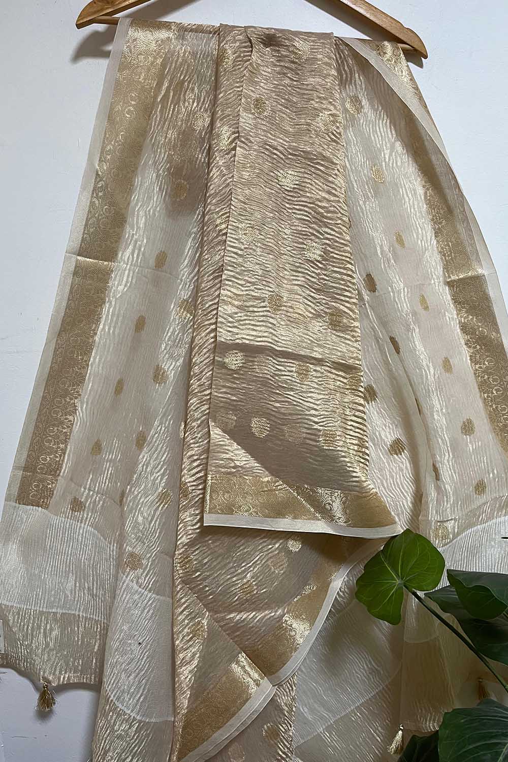 Dyeable Banarasi Handloom Tissue Silk Polka Dot Dupatta - Luxurion World