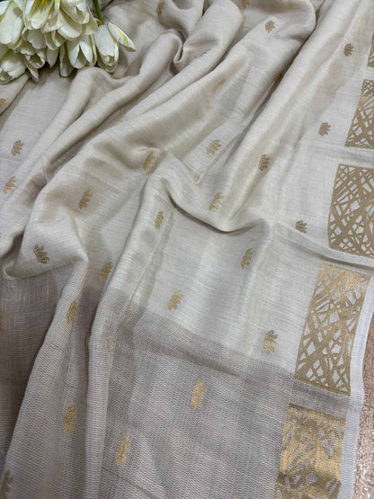 Dyeable Banarasi Moonga Silk Dupatta - Luxurion World